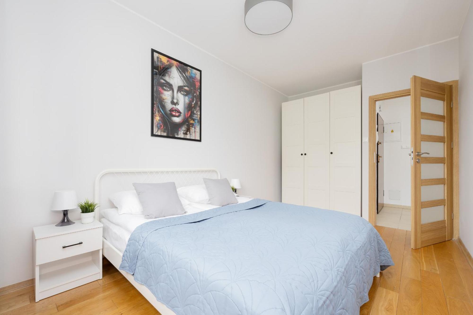City Apartment With Parking Near Metro Mlociny By Noclegi Renters Варшава Экстерьер фото